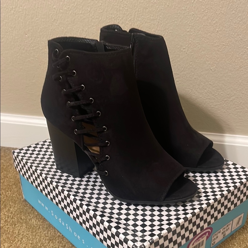 Soda Black Chunky Heel Peep Toe Boots